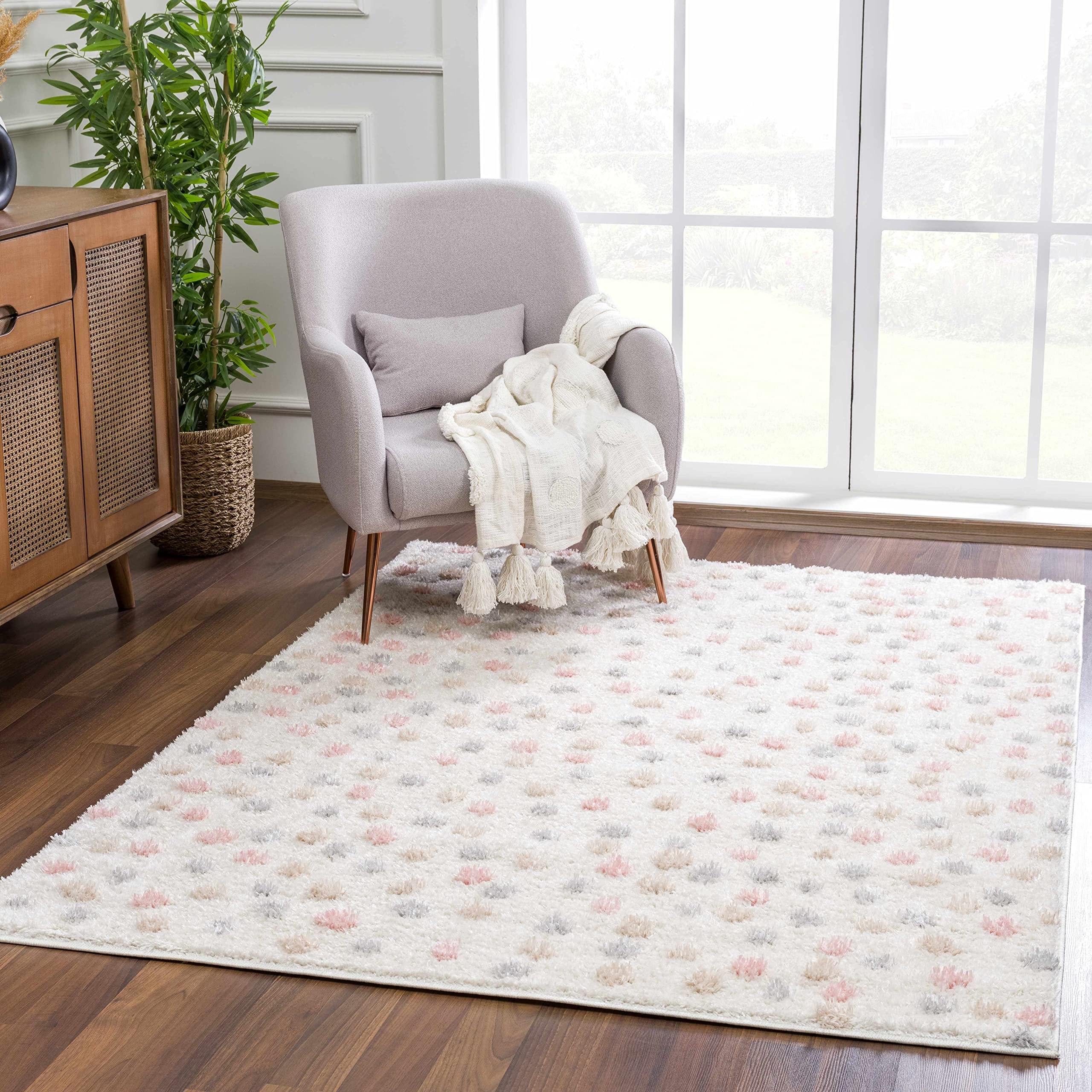 Amazon.com: BoutiqueRugs Cansu Polka Dot Shag Area Rug